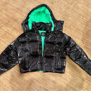 ALO Yoga Black & Green Cropped Puffer Jacket